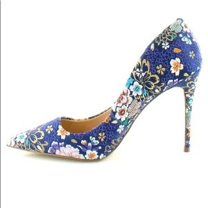 Blue floral Daisy pump